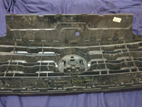 Volkswagen T-Cross Radiator Grille - Wear and Tear, Crack, Missing piece of broken frame