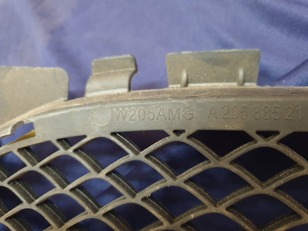 Mercedes-Benz C-Class W205 Front Bumper Lower Grille