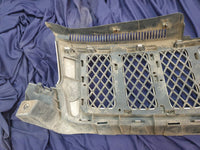 Jeep Grand Cherokee Radiator Grille - Wear and Tear, Chrome Lifting and peeling