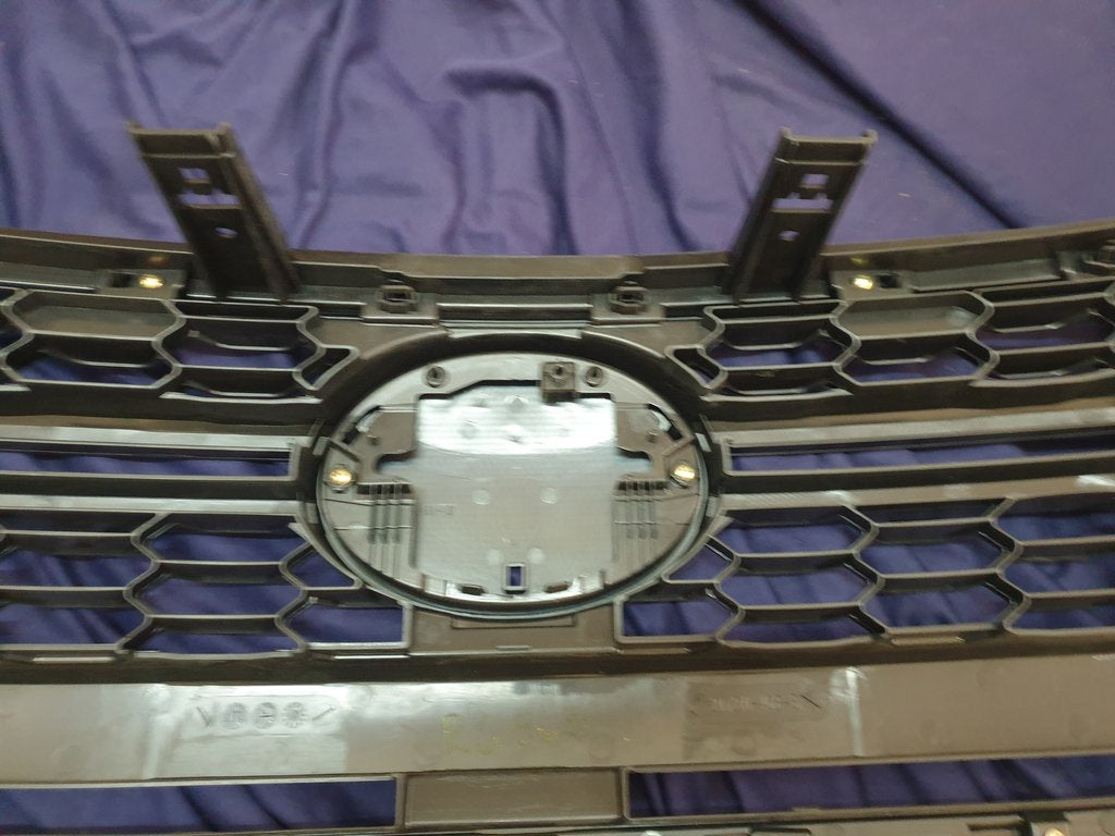 Toyota Aftermarket Hilux Radiator Grille