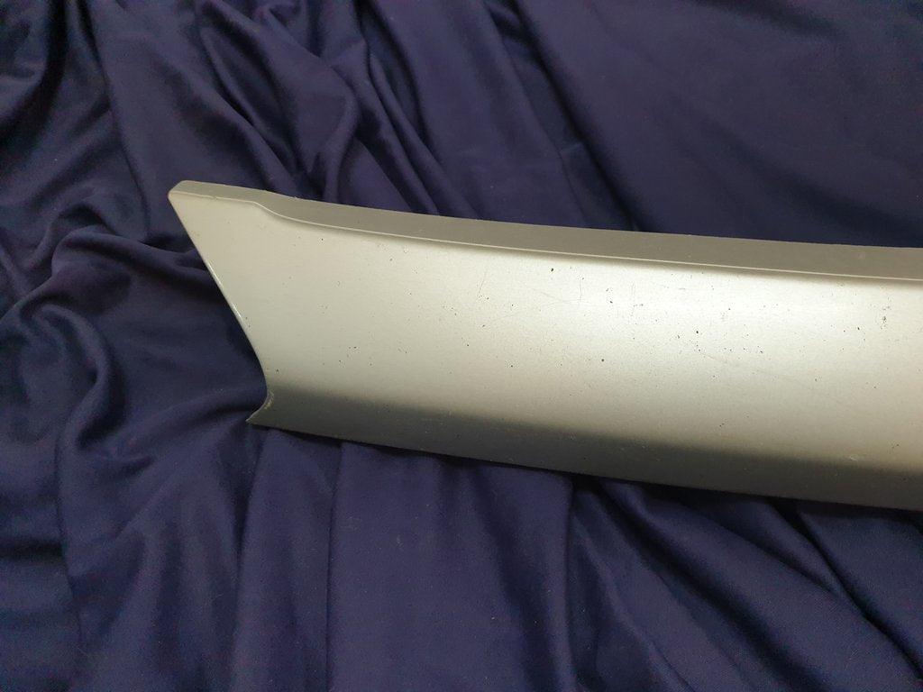 Toyota Avanza Radiator Grille Cover Moulding - Wear and Tear