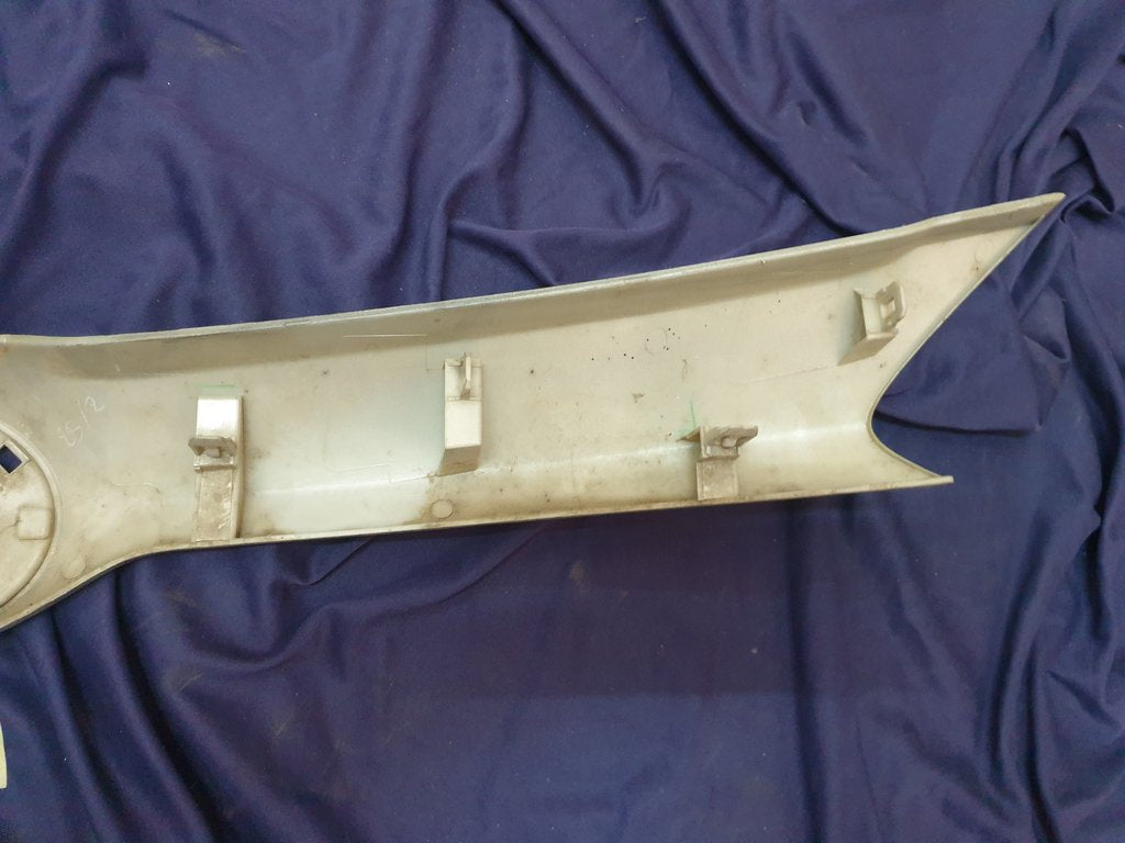 Toyota Avanza Radiator Grille Cover Moulding - Wear and Tear