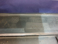 Volkswagen Polo Radiator Grille - Wear and Tear, Crack, Missing piece of broken frame