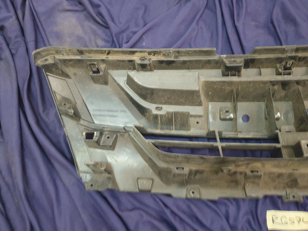 Isuzu D-Max Radiator Grille Frame Inner