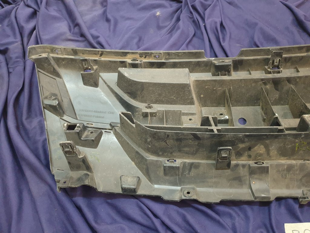 Isuzu D-Max Radiator Grille Frame Inner