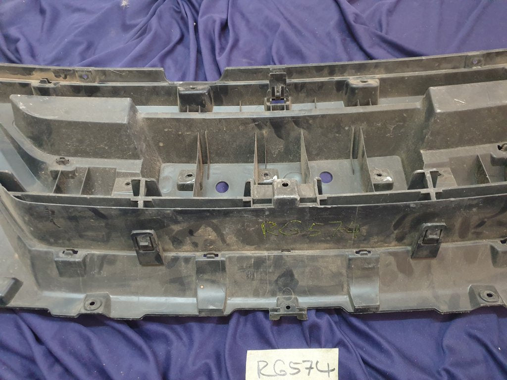 Isuzu D-Max Radiator Grille Frame Inner