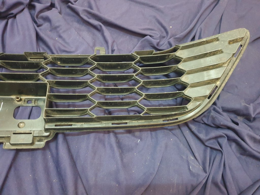 Toyota Hilux Front Bumper Lower Grille