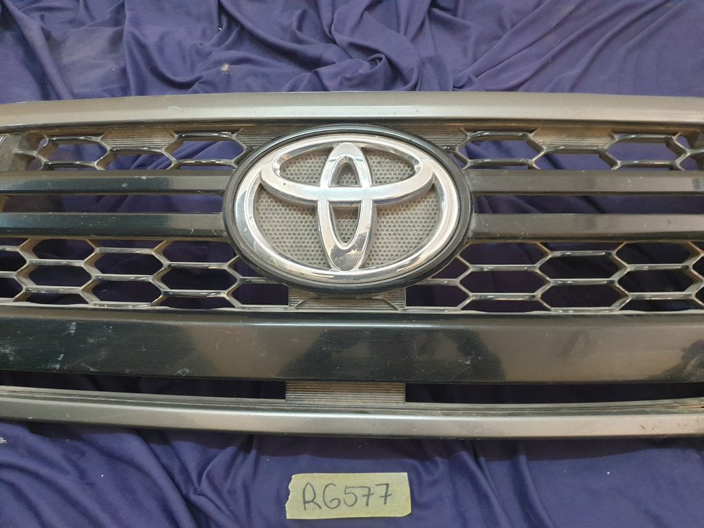 Toyota Hilux Radiator Grille - Light Wear and Tear