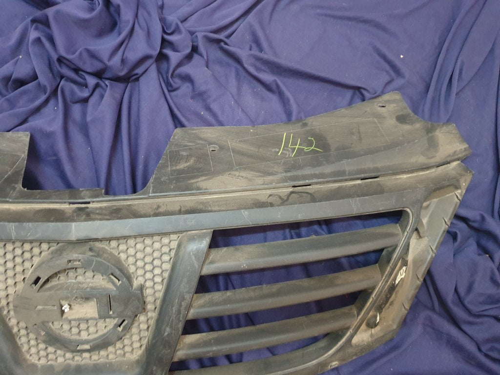 Nissan NP200 Radiator Grille Frame Inner