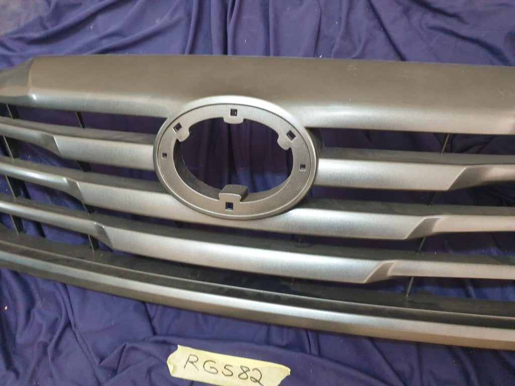 Toyota Aftermarket Hilux Radiator Grille