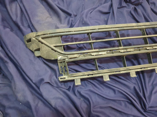 Volkswagen Polo Front Lower Center Radiator Grille