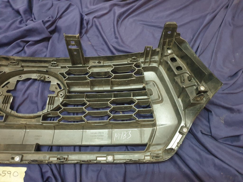 Toyota Hilux Radiator Grille - Wear and Tear, Scratches