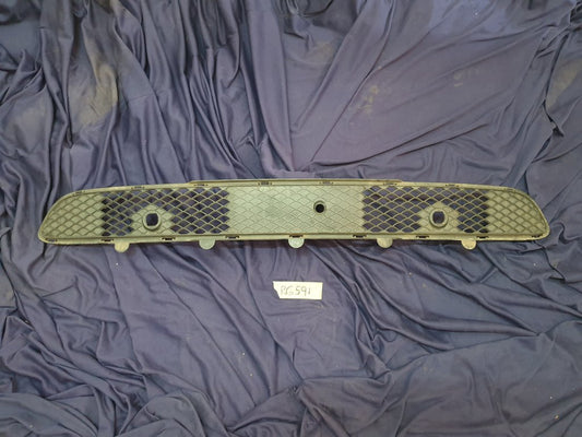 Nissan Navara Front Bumper Lower Grille