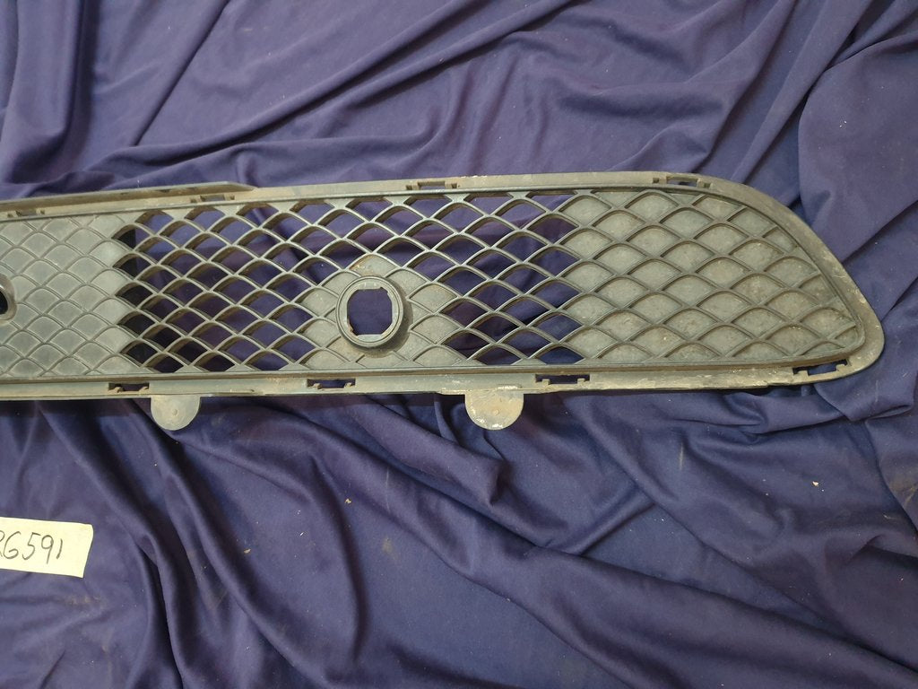 Nissan Navara Front Bumper Lower Grille