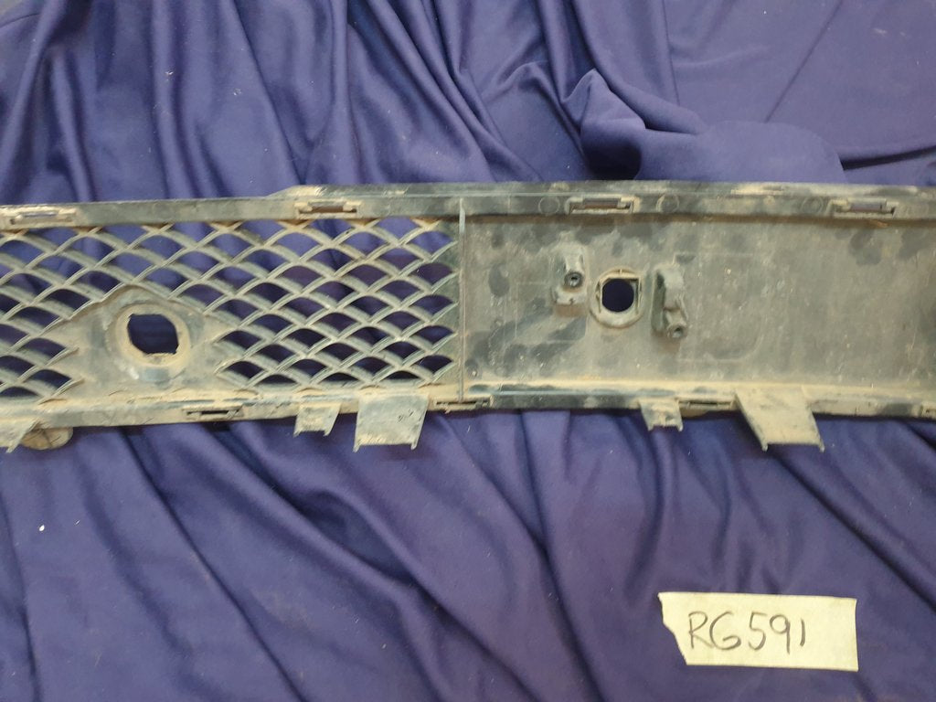Nissan Navara Front Bumper Lower Grille