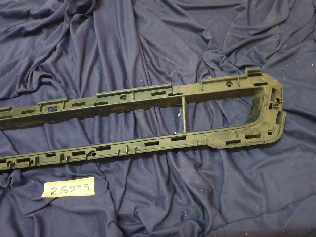 Ford Ranger Front Bumper Lower Grille