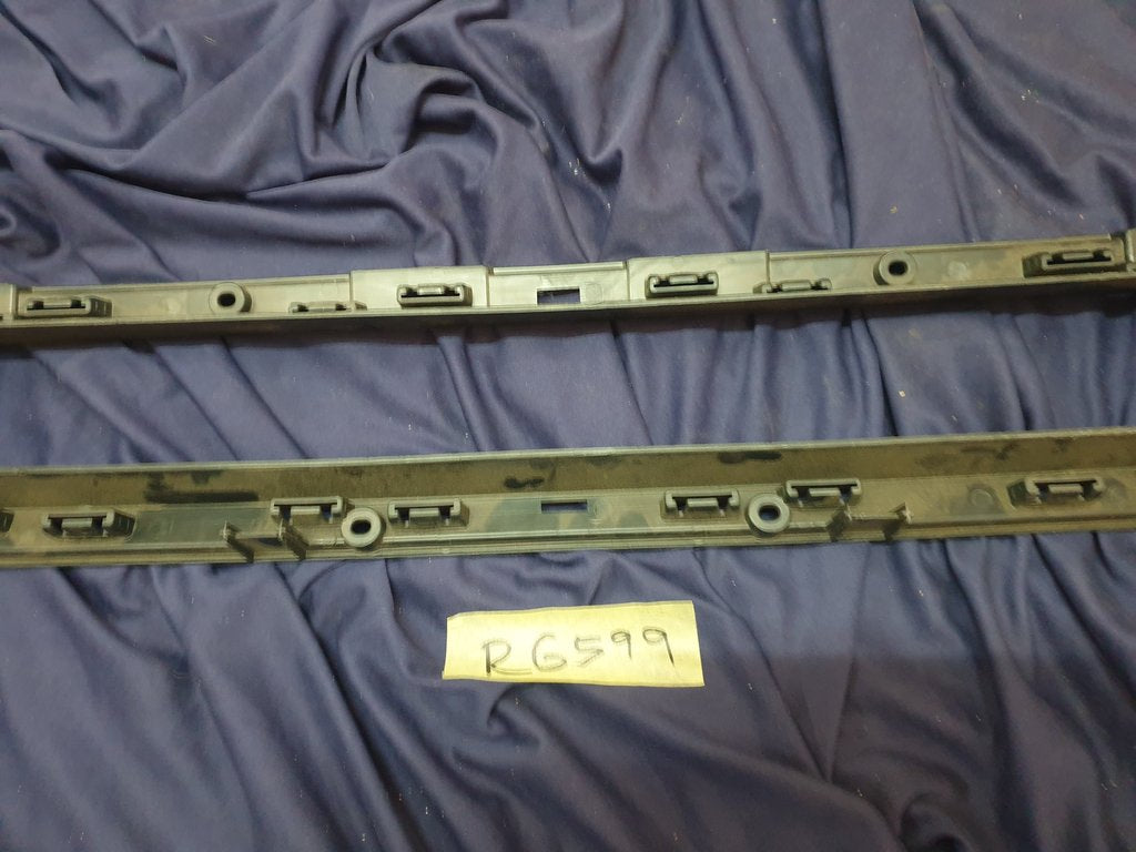 Ford Ranger Front Bumper Lower Grille