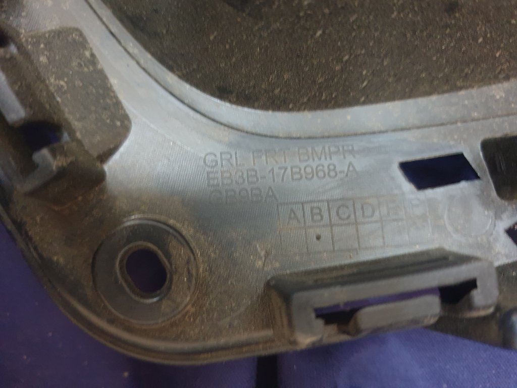 Ford Ranger Front Bumper Lower Grille