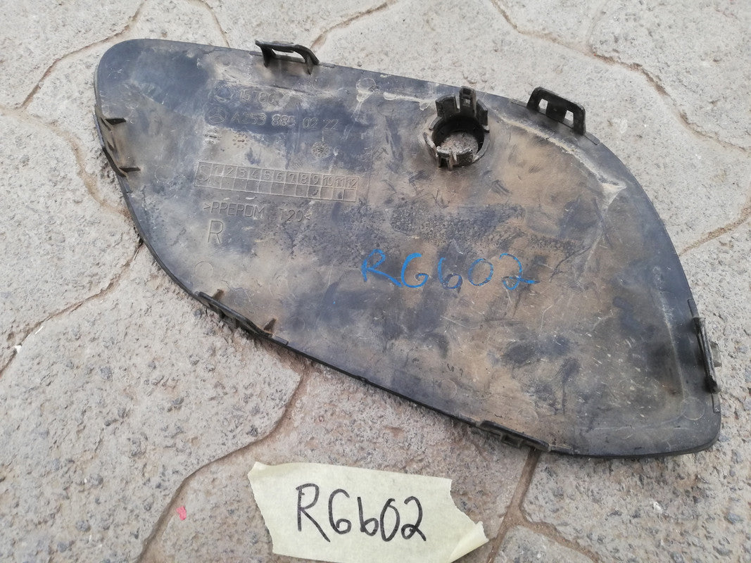 Mercedes-Benz GLC 250d 2018 Right Front Outer Bumper Grille