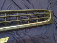 Volkswagen Amarok Front Bumper Lower Grille - Chrome broken, Frame cracked