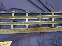 Volkswagen Amarok Front Bumper Lower Grille - Chrome broken, Frame cracked