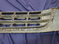 Volkswagen Amarok Front Bumper Lower Grille - Chrome broken, Frame cracked