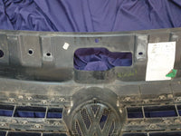 Volkswagen Amarok Radiator Grille - Wear and Tear