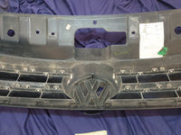 Volkswagen Amarok Radiator Grille - Wear and Tear