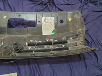 Volkswagen Amarok Radiator Grille - Wear and Tear