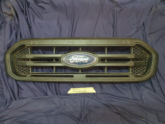 Ford Ranger Radiator Grille - Light Wear and Tear, Broken bracket