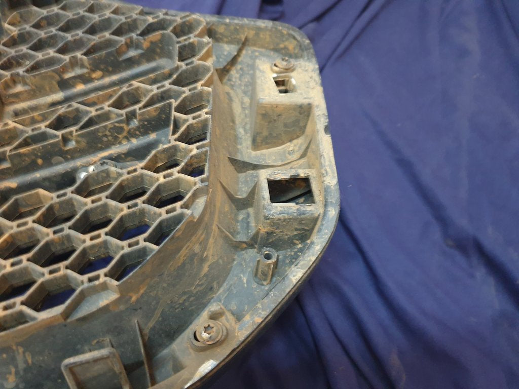 Ford Ranger Radiator Grille - Light Wear and Tear, Broken bracket