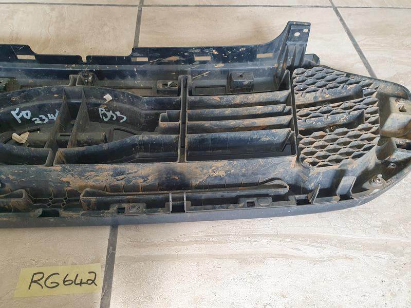 Original Used Ford Ranger Radiator Grille - Light Wear and Tear, Broken bracket