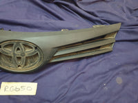 Toyota Corolla Radiator Grille - Wear and Tear