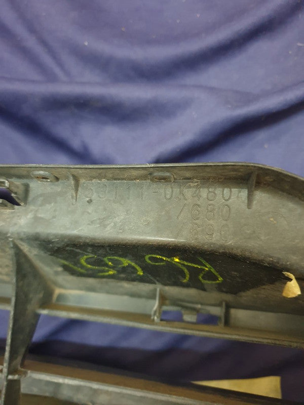 Toyota Hilux Radiator Grille - Wear and Tear