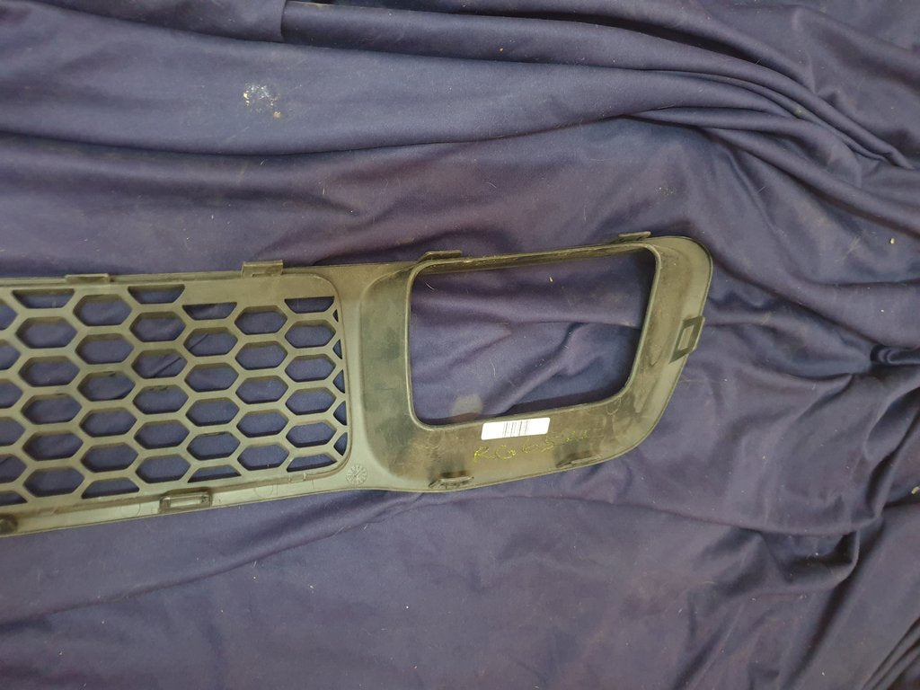 Jeep Grand Cherokee Front Bumper Lower Grille