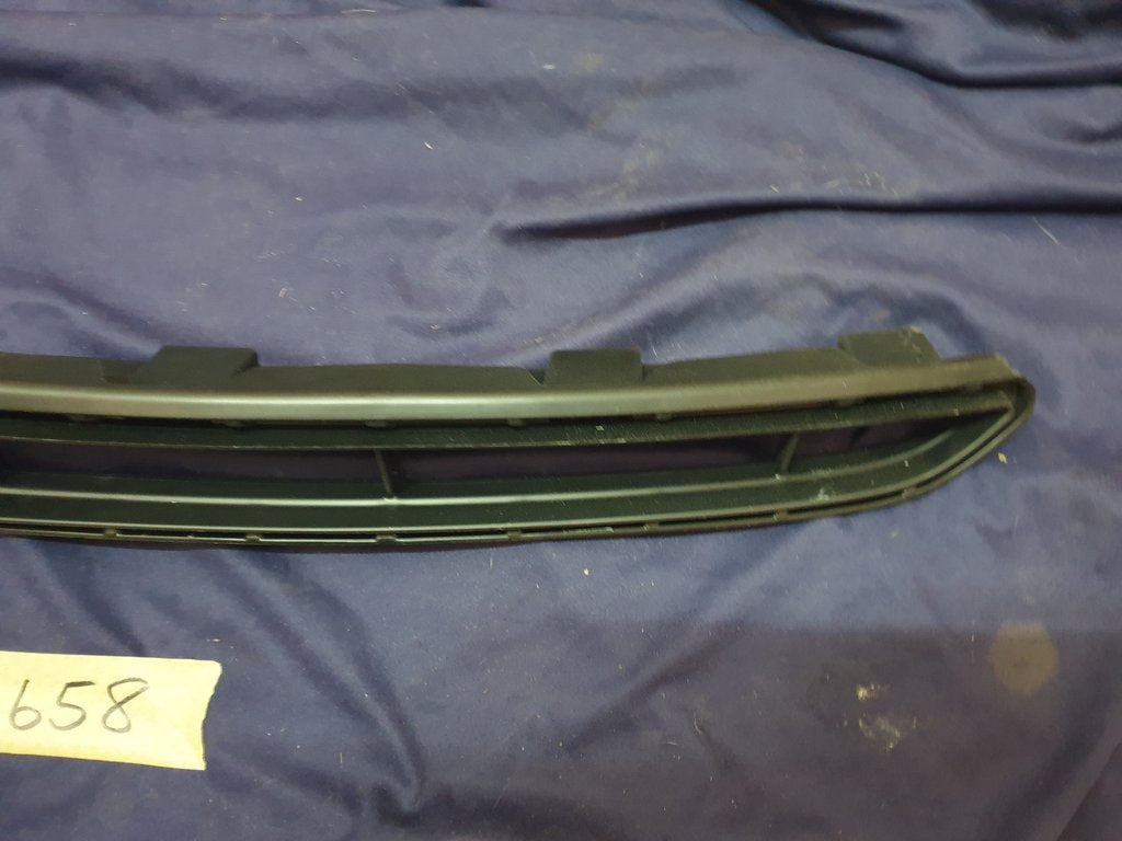 Toyota Yaris Front Bumper Lower Grille