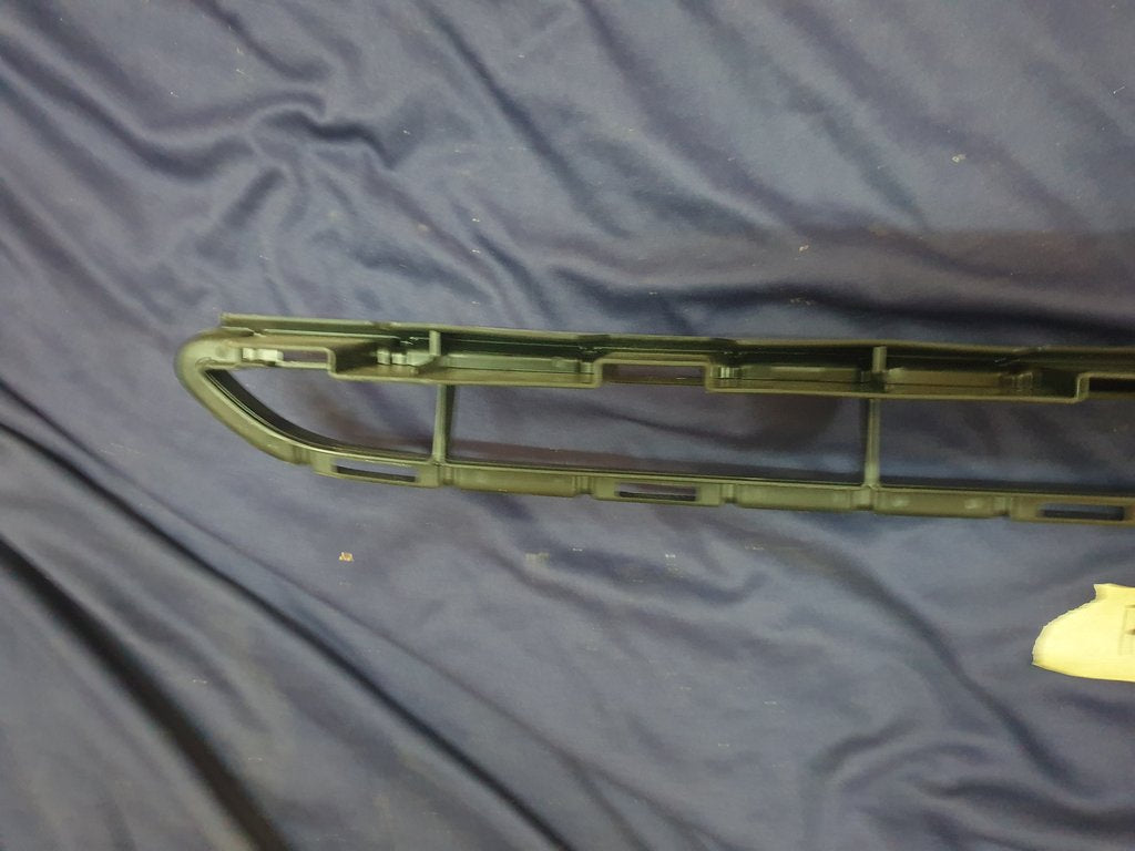 Toyota Yaris Front Bumper Lower Grille