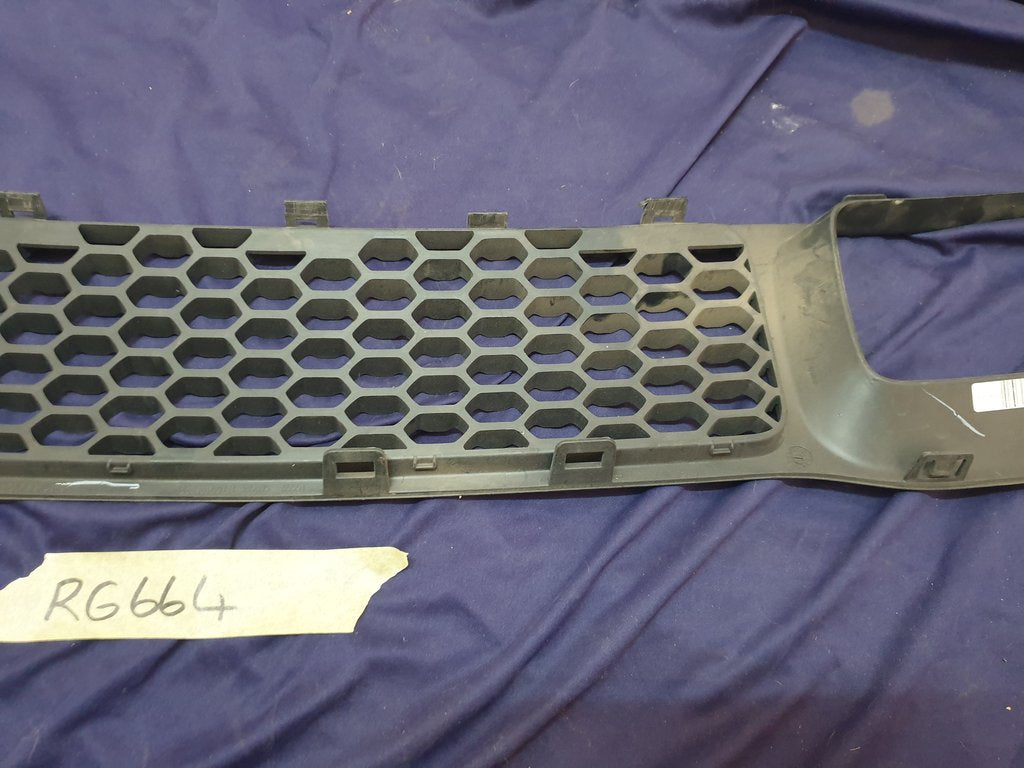 Jeep Grand Cherokee Front Bumper Lower Grille