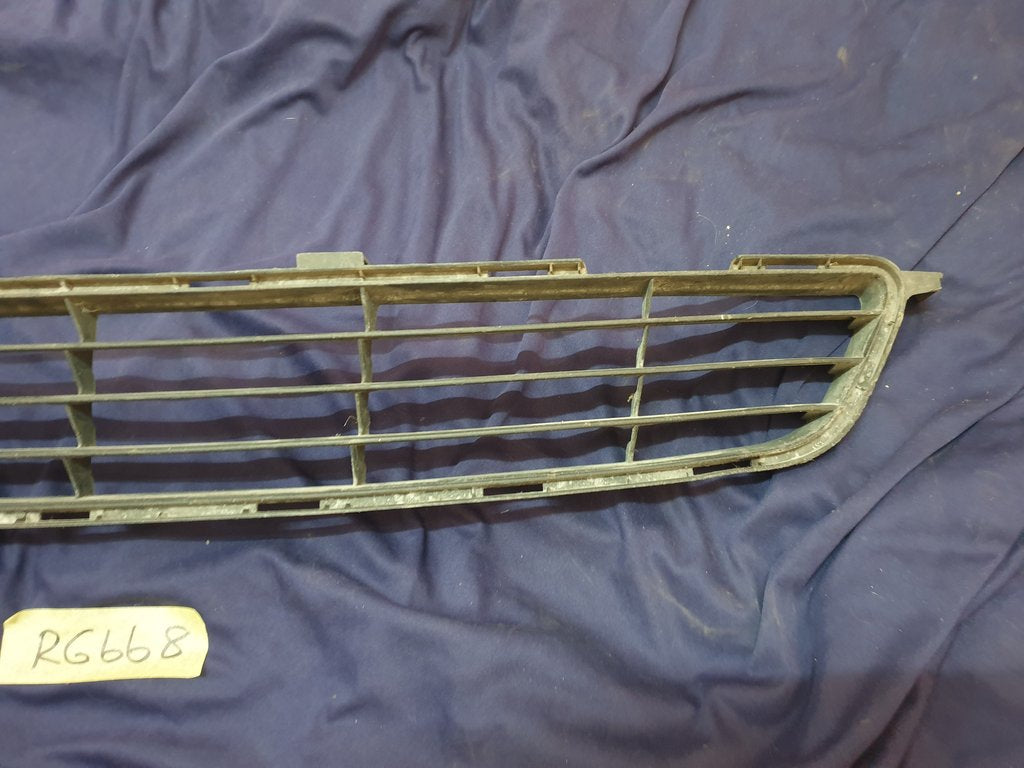 Toyota Corolla Front Bumper Lower Grille