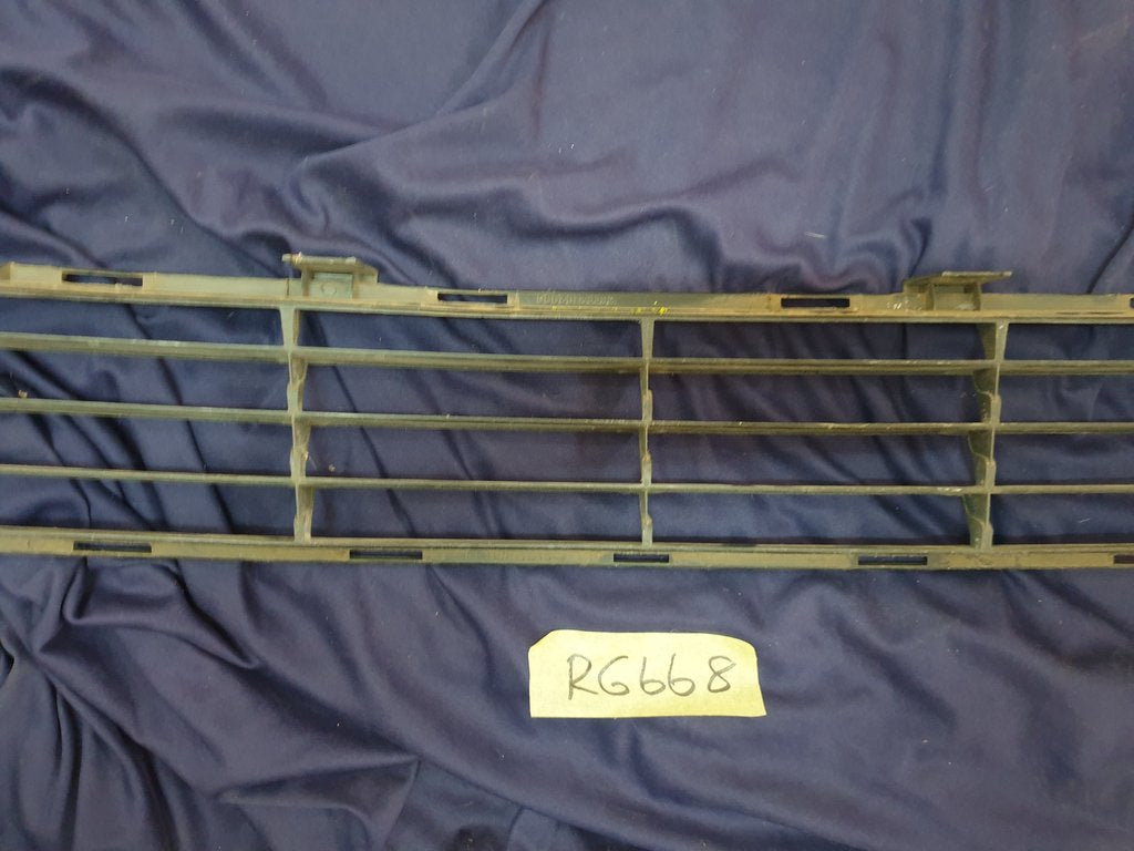 Toyota Corolla Front Bumper Lower Grille