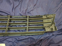 Volkswagen Polo Front Bumper Lower Center Grille