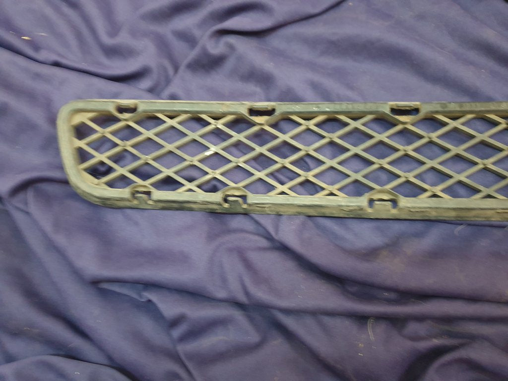 BMW X3 Front Bumper Upper Air Grille