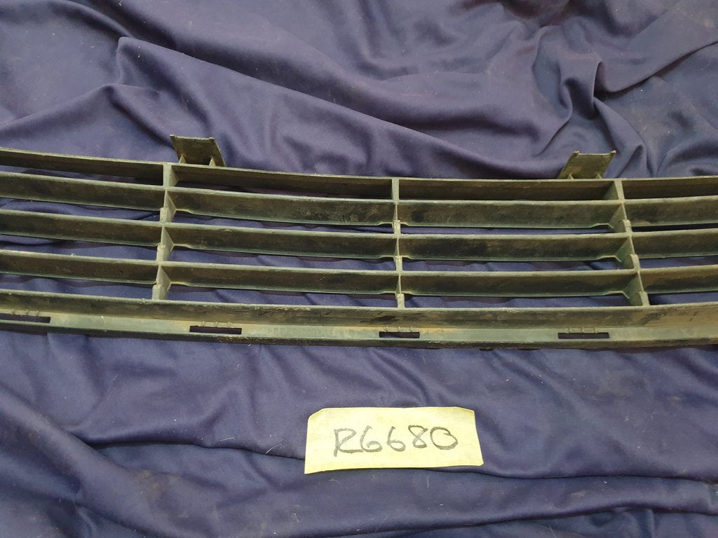 Toyota Corolla Front Bumper Lower Grille