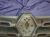 Renault Kwid Radiator Grille - Light Wear and Tear