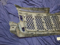 Jeep Grand Cherokee Radiator Grille Backing - Wear and tear