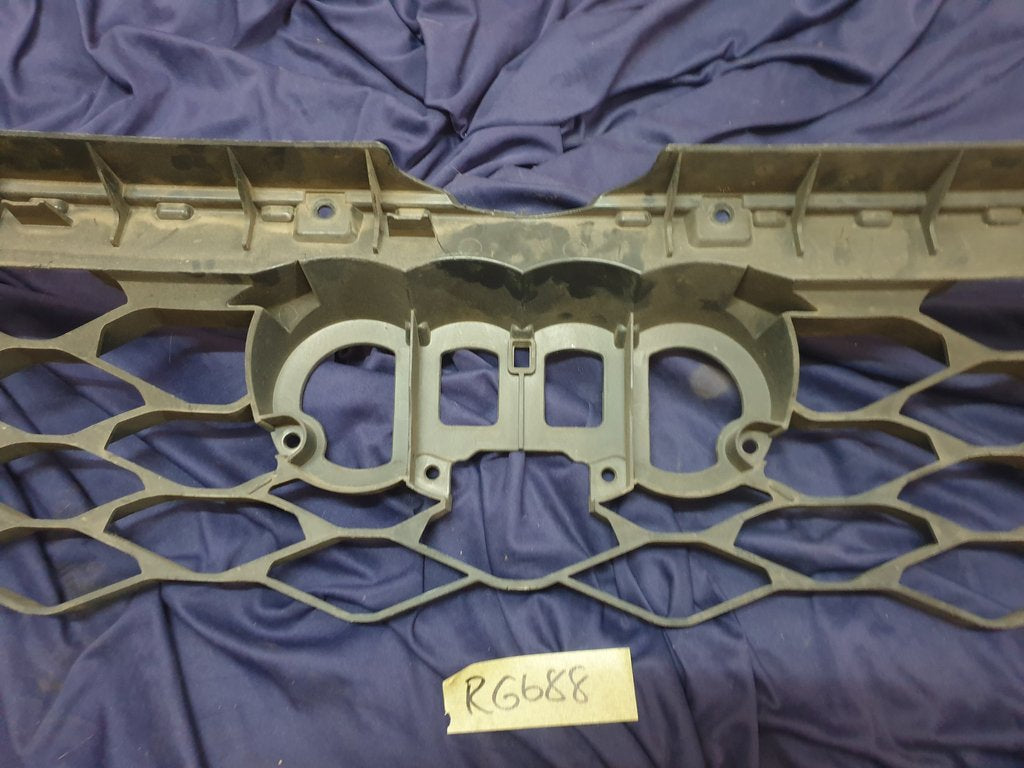 Audi Q3 Radiator Grille Backing
