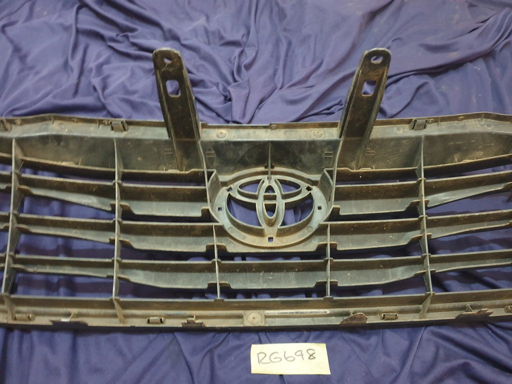 Toyota Hilux Radiator Grille - Acid Damage/Overspray on whole surface