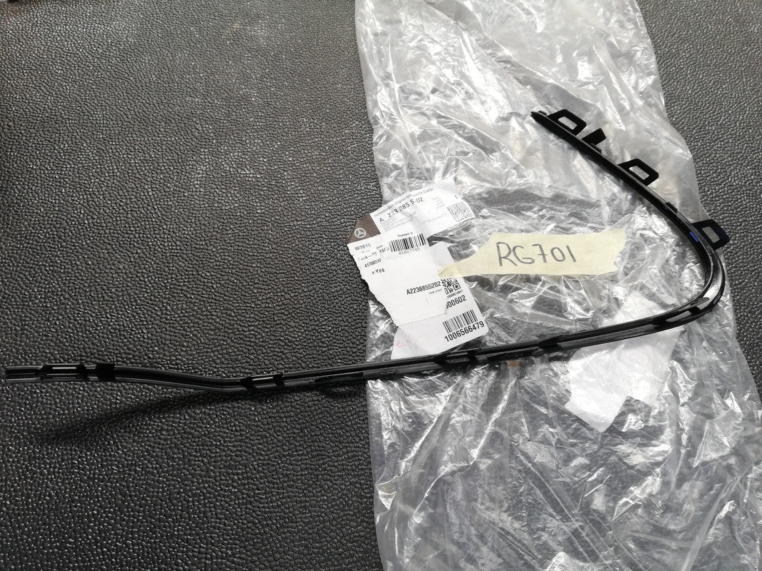 Mercedes-Benz S-Class W223 2022 Right Front Bumper Moulding Trim