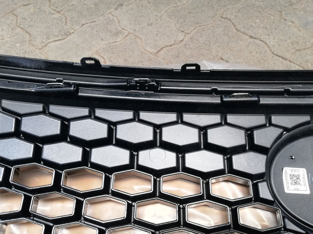 Toyota Rumion Base Model 2023 Radiator Grille