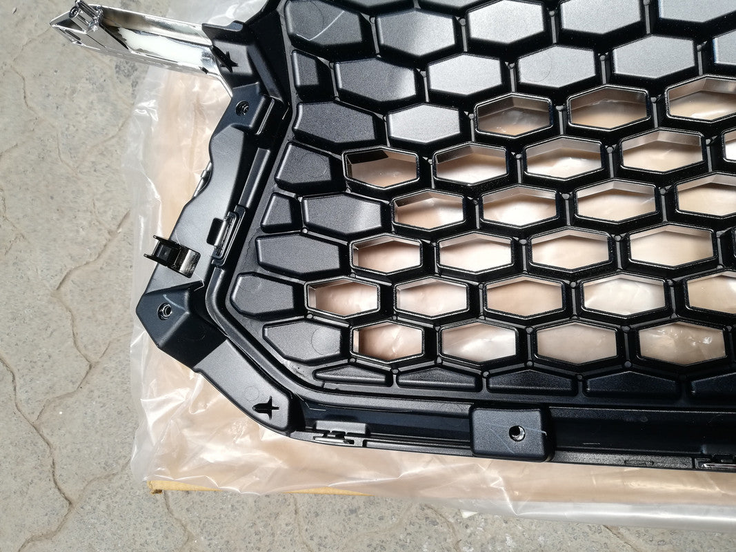 Toyota Rumion Base Model 2023 Radiator Grille